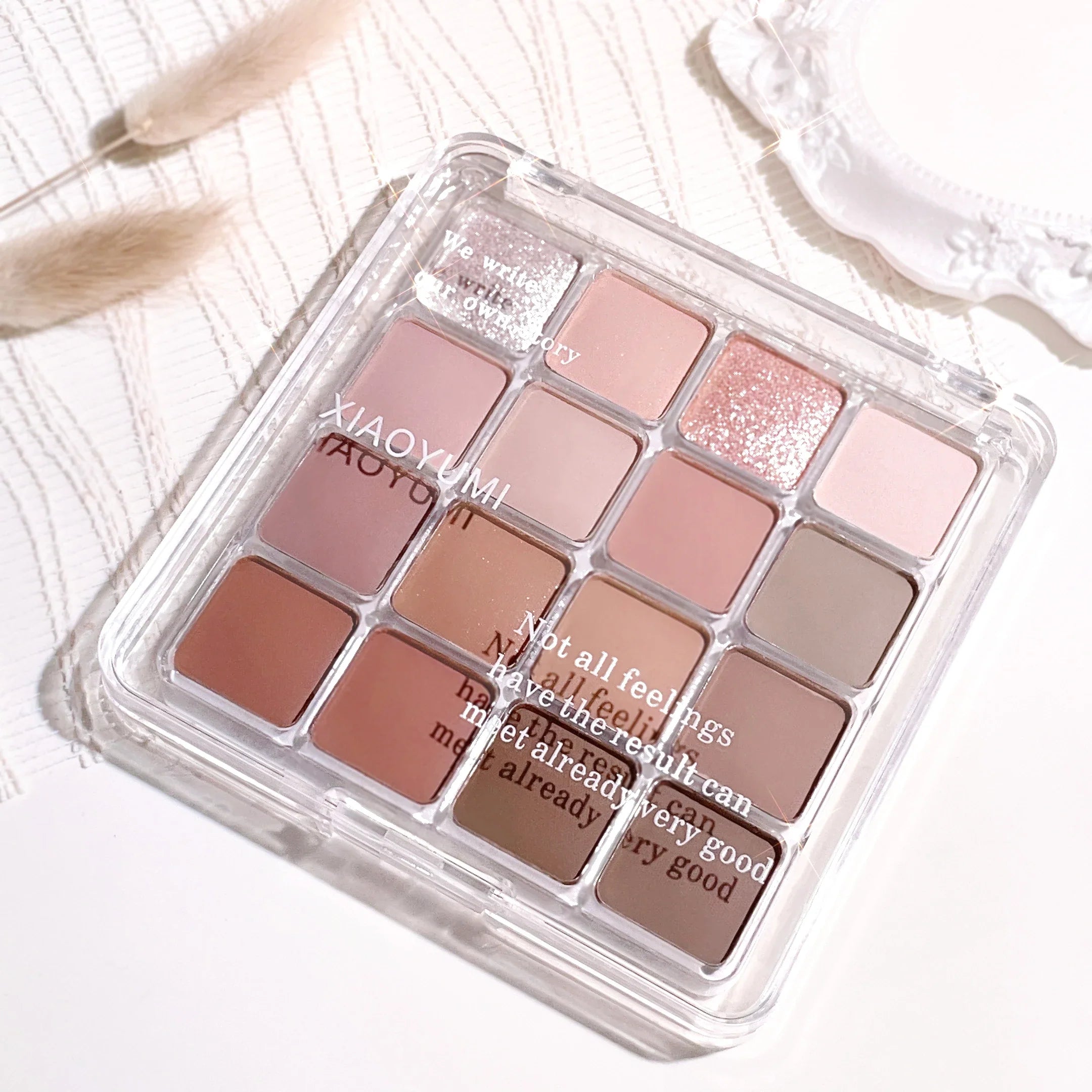 16 Color Sunset Magic Eye Shadow Tray